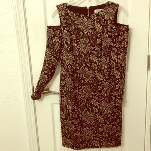 Eliza J Floral cutoff shoulder dress